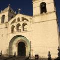 Église de Santa Ana de Maca à Canyon de Colca
