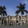 Place des armes à Lima