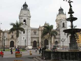 Lima et route vers Paracas
