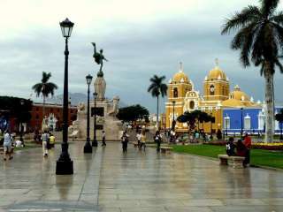 Lima et vol pour Trujillo