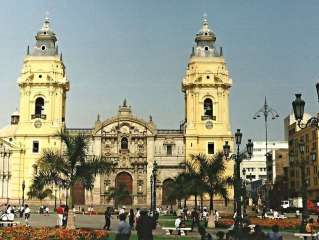 Visit Lima and flight to Cusco / Night in the Sacred Valley